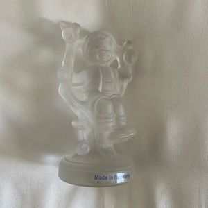 Goebel Hummel Crystal Edition Boy in Tree